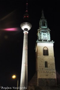 05. Berlin TV Tower & St. Mary's Church (Fernsehturm & Marienkirche)
