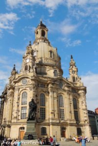 24. Martin Luther Statue & Church of Our Lady (Frauenkirche)