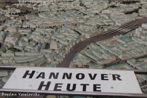 Hannover (DE)