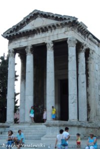 03. Temple of Augustus (Augustov hram)