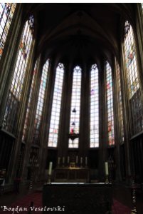 38. Stained glass - Our Blessed Lady of the Sablon Church (Église Notre-Dame du Sablon)