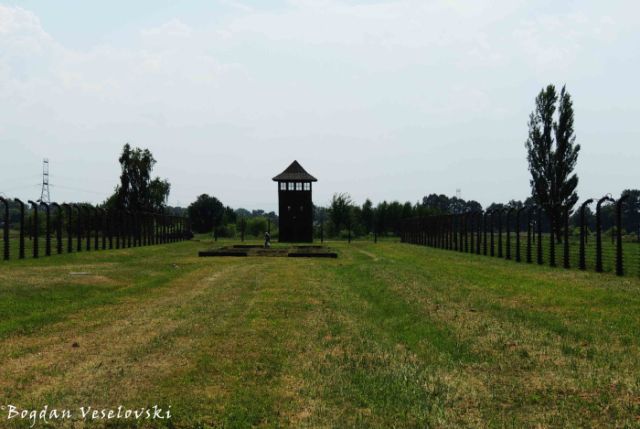 09. Auschwitz-Birkenau