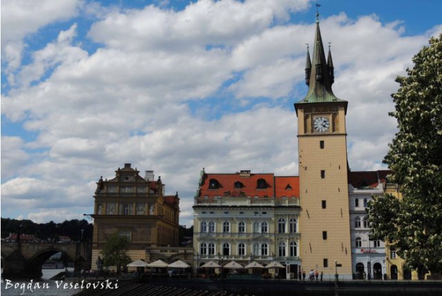 12. Bedřich Smetana Museum & Old Town Water Tower (Staromestska vodarna)