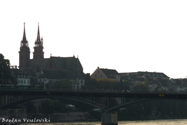18. Wettsteinbrücke & Basel Minster (Basler Münster)