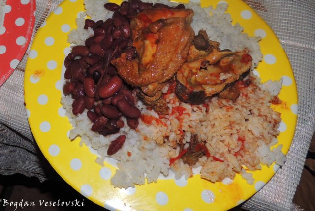 Chicken with rise & beans