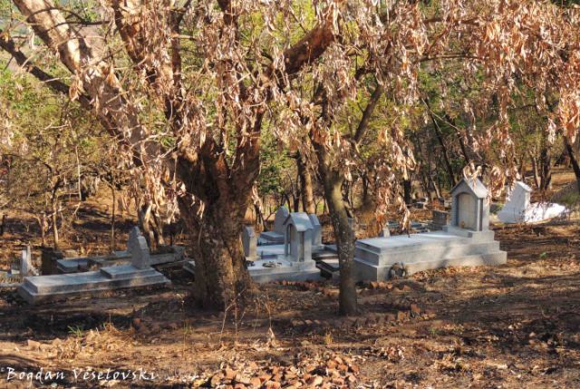 Chididi Cemetery