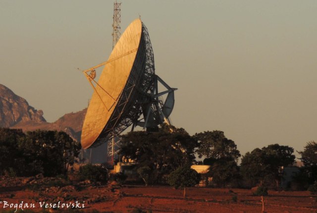 Parabolic antenna in Soche hill, Limbe