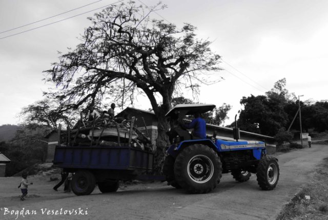 Tractor transportation