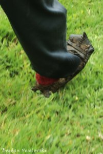 Opincă (traditional peasant shoe)