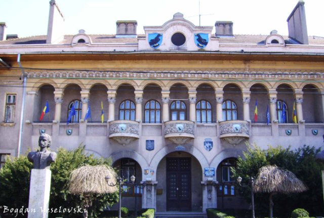 Hunedoara Old City Hall