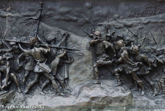Against the Ottomans (detail on Stephen the Great statue)