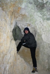Polovragi Cave