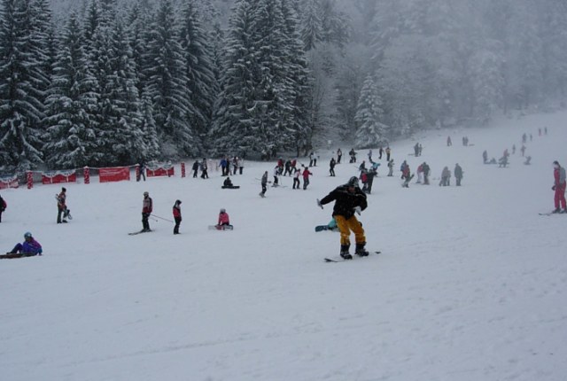 Snowboarding in Poiana Brașov