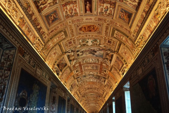 The Gallery of Maps (Galleria delle carte geografiche)