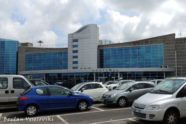 Cuneo International Airport - Departures