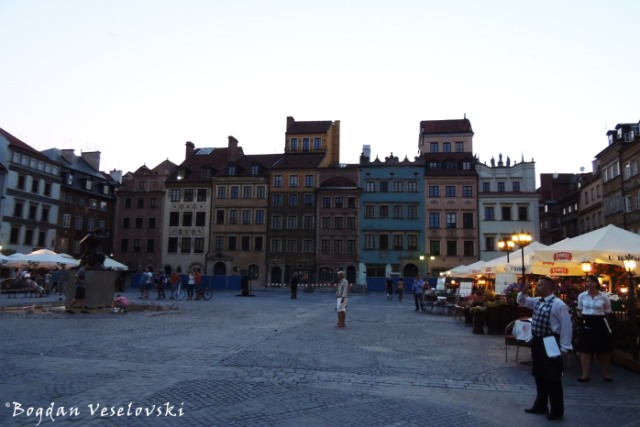 Warsaw's Old Town Market Place - Dekert's Side (Rynek Starego Miasta)