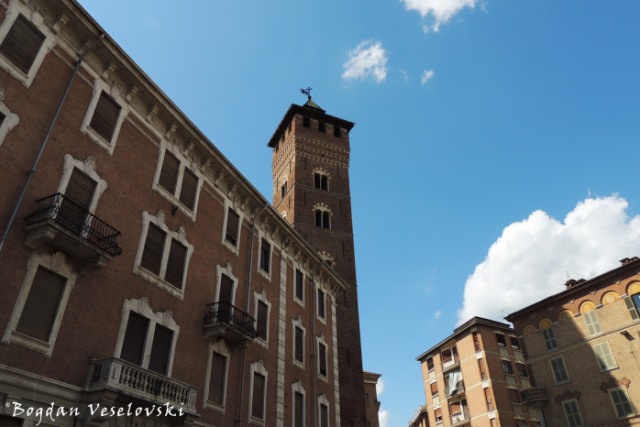 Piazza Medici - Torre Troyana