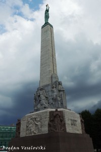 Brīvības piemineklis (Freedom Monument, Riga)