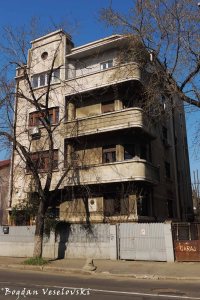 141, Dacia Blvd. - Writer Mircea Eliade lived here