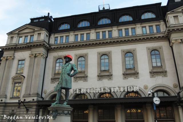 Statue of Nils Ericson in front of Stockholm Central Station