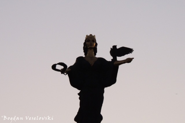 Статуя на Света София (Statue of Saint Sophia in Sofia)