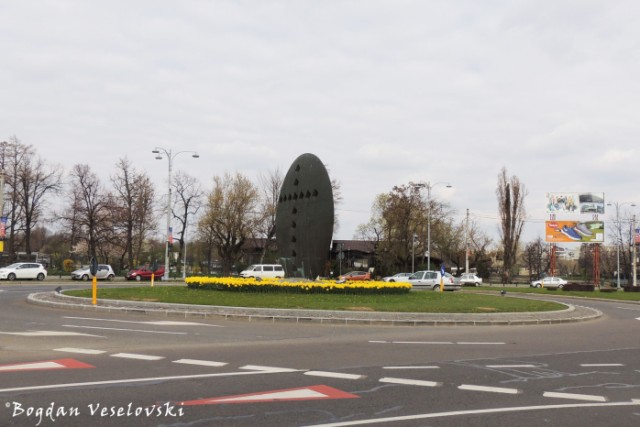 Roundabound Monument (Beijing Blvd, Bucharest)