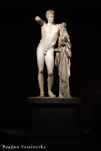 Archaeological Museum at Olympia - 'Hermes and the Infant Dionysos' by Praxitelis