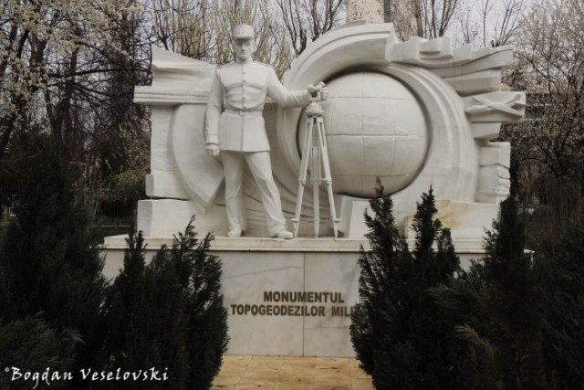 Monumentul Topogeodezilor Militari din București (Military Topogeodezical Monument)