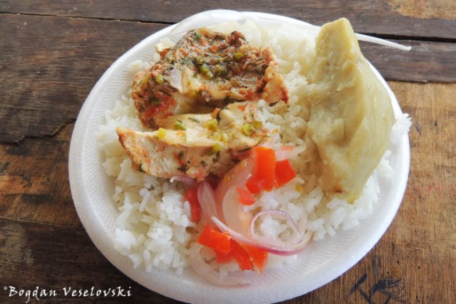 Chicken with rice & yuca (cassava)