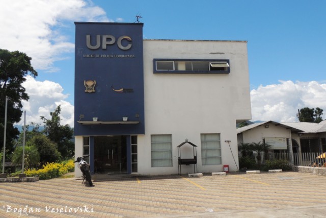 Unidad de Policia Comunitaria (Communitary Police Unit, Sevilla Don Bosco)