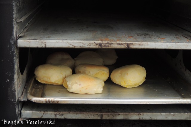 Pan de yuca (cassava buns)